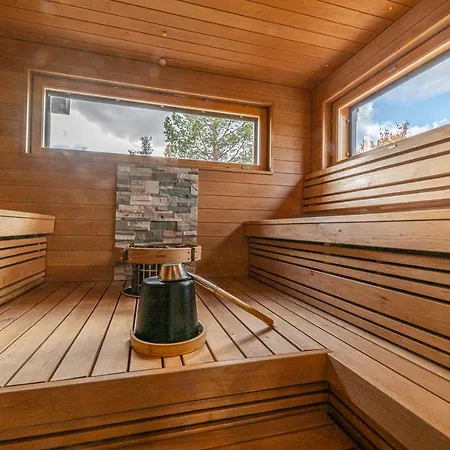 Levillas Luxury Utsu Aurora Levi