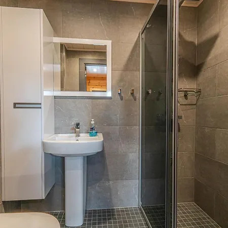 Levillas Luxury Utsu Aurora