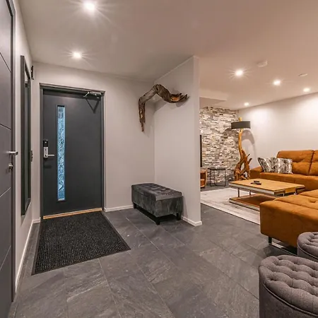 Levillas Luxury Utsu Aurora