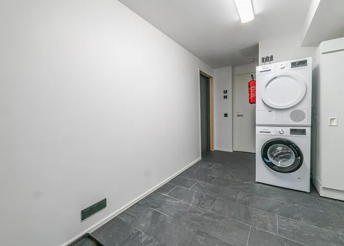 Levillas Kinnastie 23 Levi