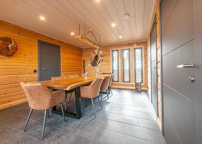 Levillas Kinnastie 23 *